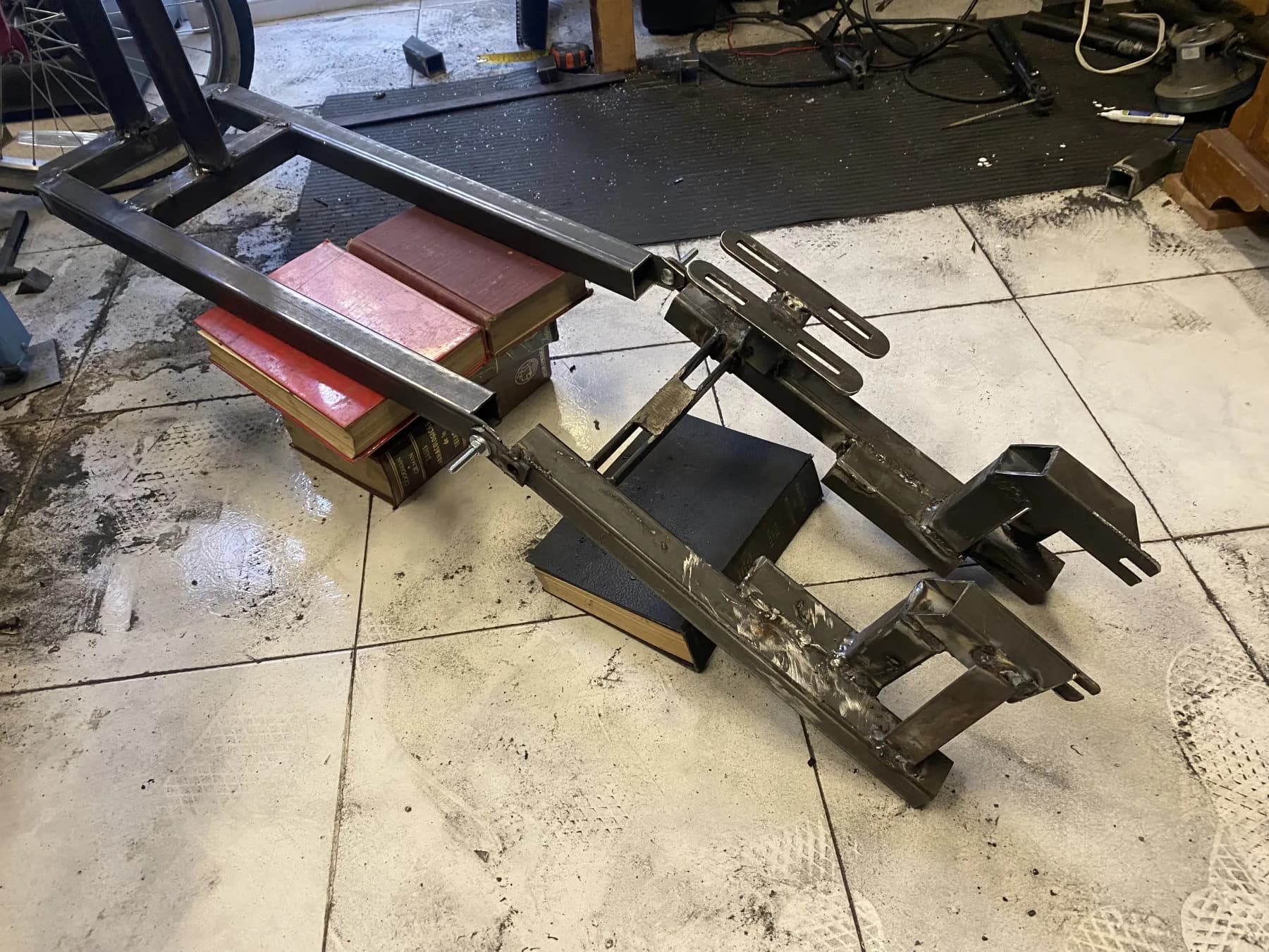 Frame fabrication work for the electric bicycle